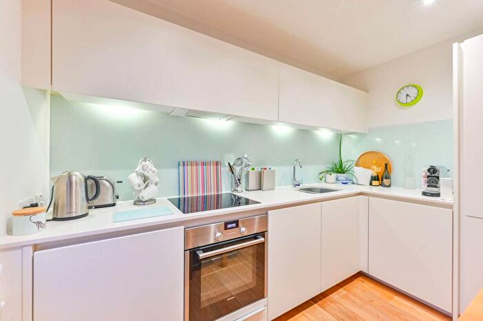 2 Bedroom Flat For Sale In Cabul Road, Battersea, London, SW11