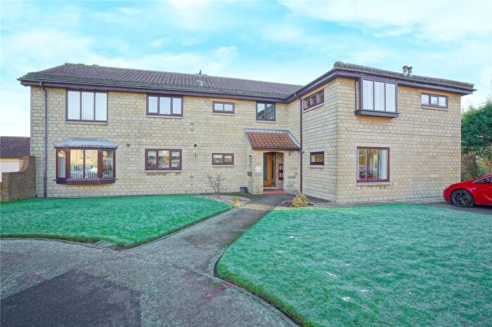 2 Bedroom Flat For Sale In Gorseland Court, Wickersley, Rotherham, South Yorkshire, S66