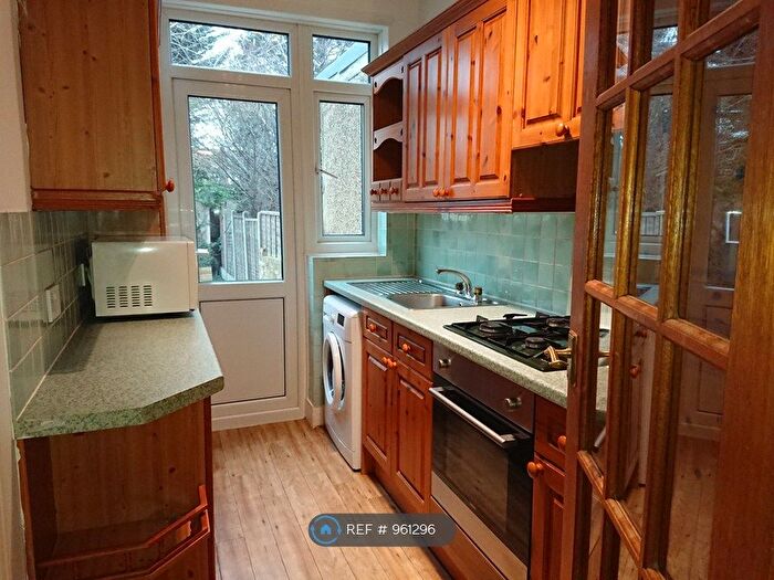 3 Bedroom Terraced House To Rent In Geneva Gardens, Chadwell Heath, RM6