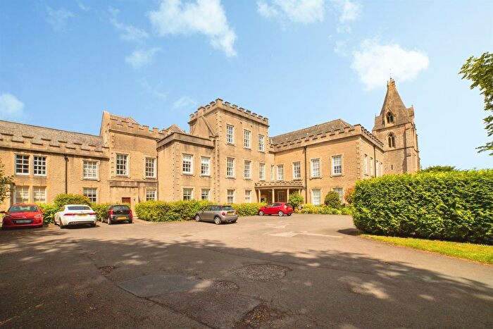 1 Bedroom Flat For Sale In Manor House, Mansfield Woodhouse, Mansfield, NG19