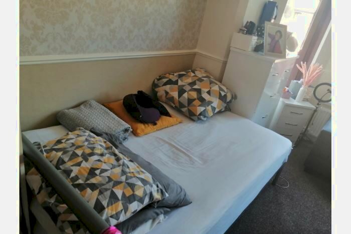 Detached House To Rent In Moorfield Road, West Didsbury, Didsbury, Manchester, M20