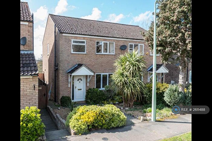 3 Bedroom Semi-Detached House To Rent In Waveney Road, Bungay, NR35
