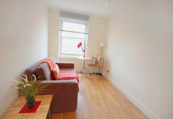 1 Bedroom Flat To Rent In Southwell Gardens, South Kensington, SW7