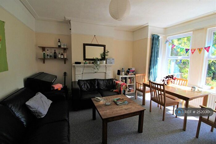 5 Bedroom Terraced House To Rent In Queens Park Road, Brighton, BN2