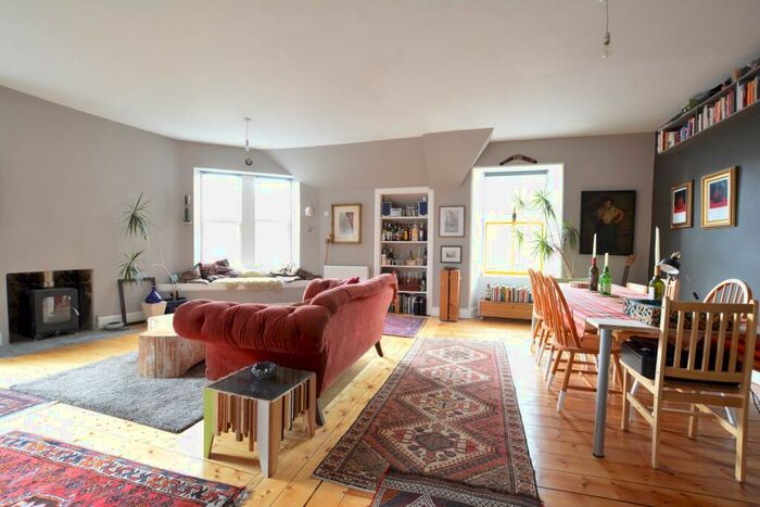 2 Bedroom Flat To Rent In Cranston Street, Edinburgh, EH8