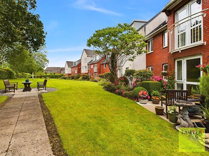 1 Bedroom Apartment For Sale In Holland Court, Willow Close, Poynton, Stockport, Cheshire, SK12
