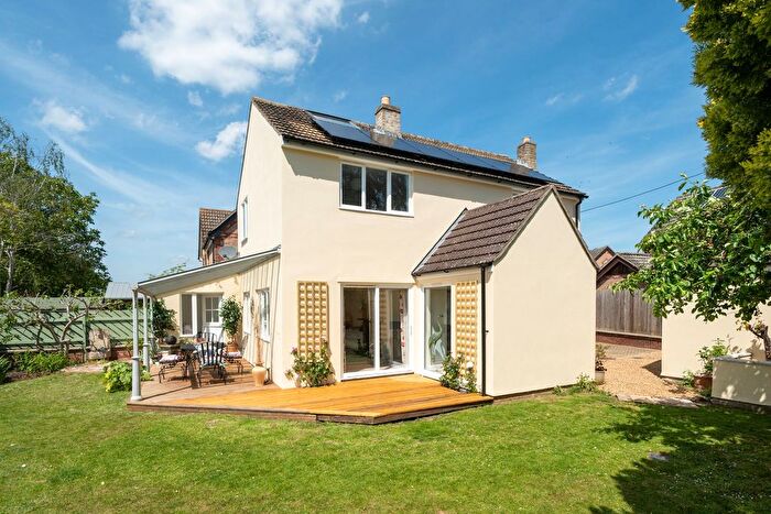 4 Bedroom Detached House For Sale In Willow Grove, Lode, CB25