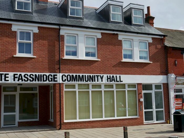 1 Bedroom Flat To Rent In High Street, Northwood, HA6