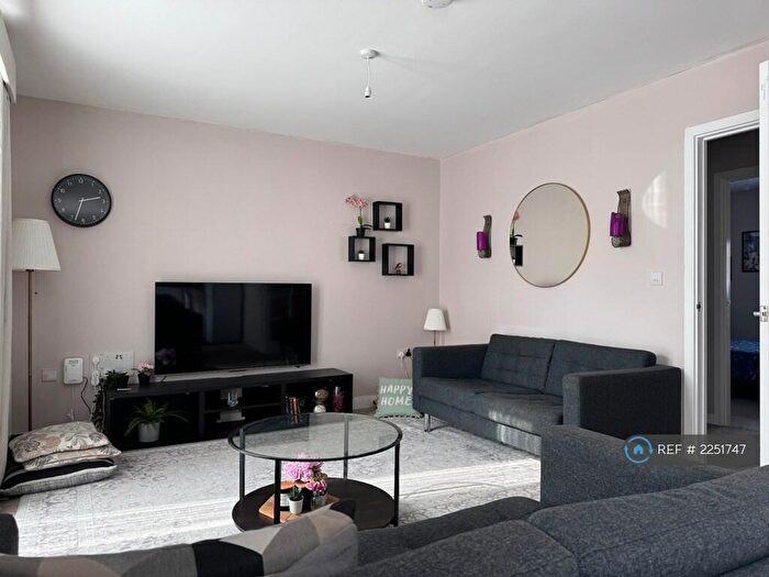 1 Bedroom Flat To Rent In Warrington Lane, Coventry, CV6