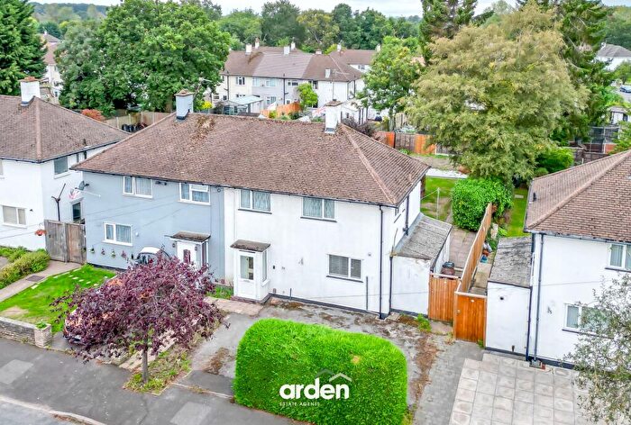 3 Bedroom Semi-Detached House For Sale In Halifax Road, Shirley, B90