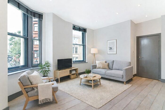 1 Bedroom Flat To Rent In Shaftesbury Avenue, W1D