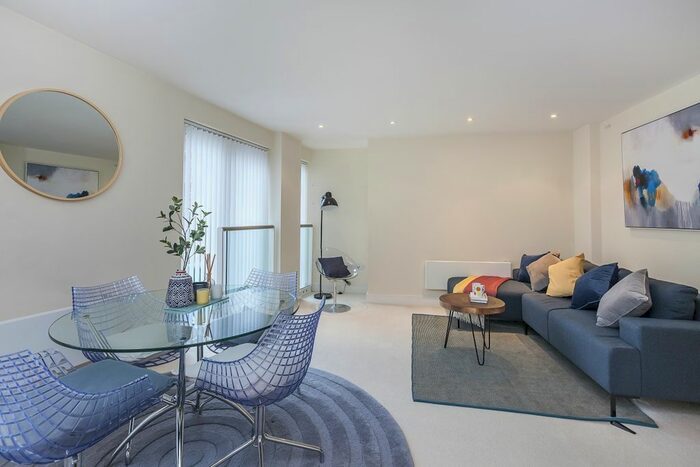 1 Bedroom Flat To Rent In Chambers Street, London, SE16