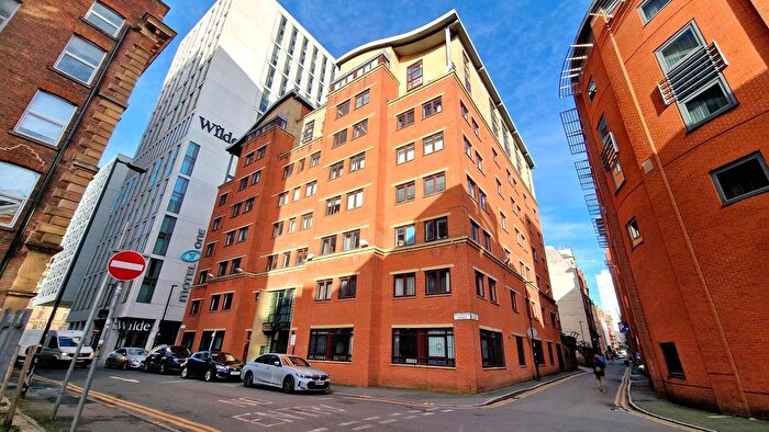 2 Bedroom Flat To Rent In Tuscany House, Dickinson St, M1