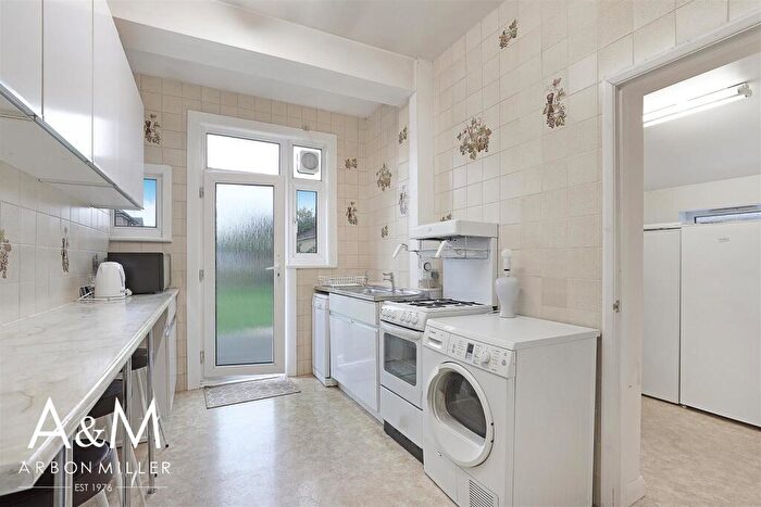3 Bedroom End Of Terrace House For Sale In Roy Gardens, Newbury Park, IG2