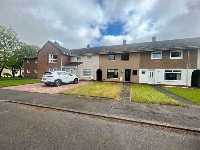 2 Bedroom Property To Rent In Lindores Drive, Glasgow, G74