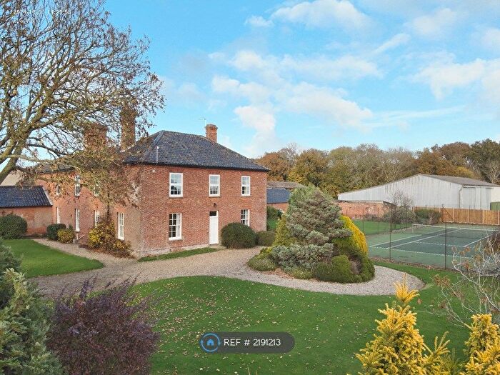 6 Bedroom Detached House To Rent In Beccles Road, Wrentham, Beccles, NR34