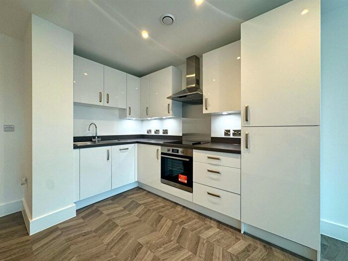 1 Bedroom Flat To Rent In Dalmuir Road, Birmingham, B31