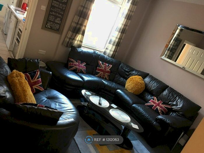 1 Bedroom Property To Rent In Leek Rd, Stoke On Trent, ST4