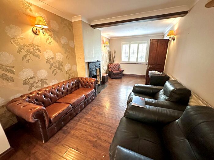 3 Bedroom Terraced House To Rent In The Crossways, Hounslow, TW5