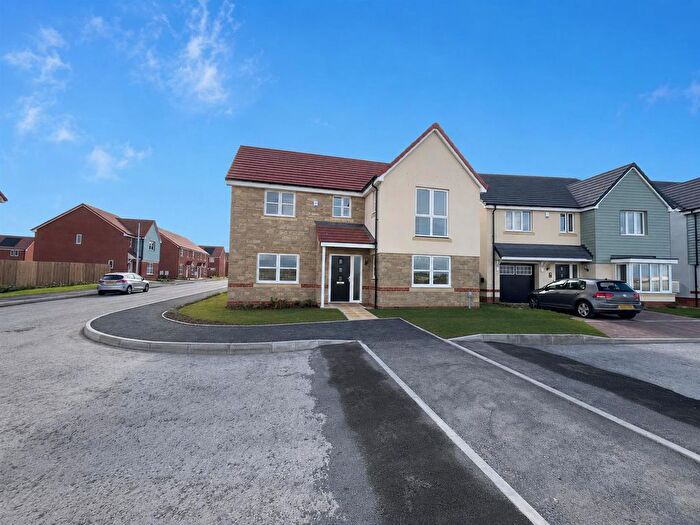 4 Bedroom Detached House To Rent In Pillbox Walk, Weston-Super-Mare, BS24