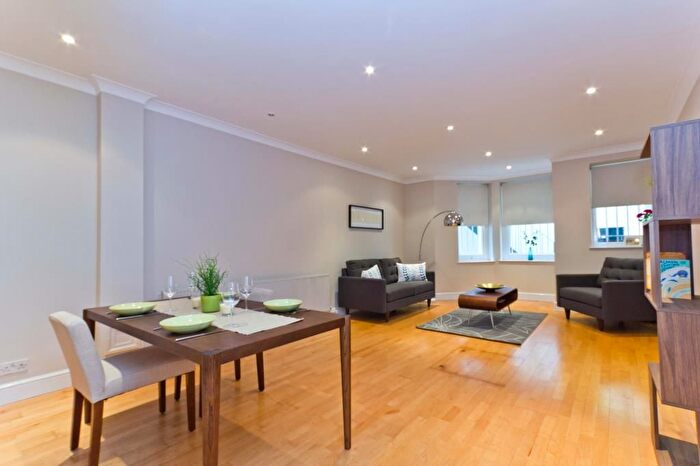 1 Bedroom Flat To Rent In Courtfield Gardens, Earls Court, London, SW5