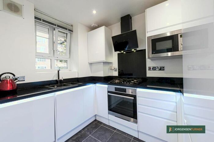 Studio To Rent In Lawrence Close, White City Estate, London, W12