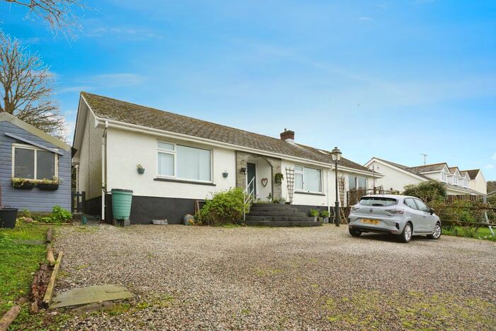 4 Bedroom Bungalow For Sale In Rectory Road, Lanivet, Bodmin, Cornwall, PL30