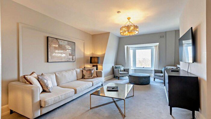 4 Bedroom Apartment To Rent In Strathmore Court, Park Road, NW8