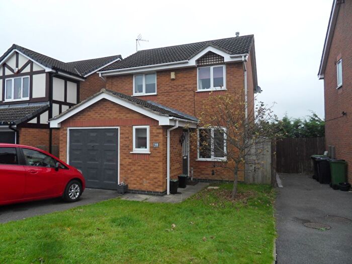 3 Bedroom Terraced House To Rent In Monarch Way, Heanor, DE75