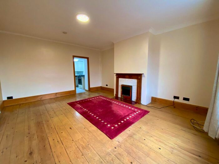 1 Bedroom Cottage To Rent In Dodds Royd, Berry Brow, Huddersfield HD4