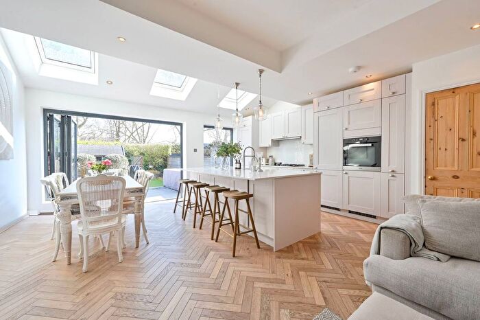 4 Bedroom Semi Detached House To Rent In Bellevue Road, Pitshanger Lane, London, W13