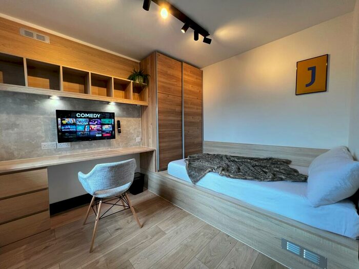 1 Bedroom Apartment To Rent In St. Katherines Road, Exeter, EX4