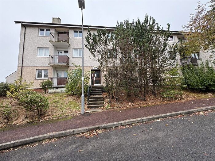 2 Bedroom Flat To Rent In Dunglass Square, East Kilbride, G74