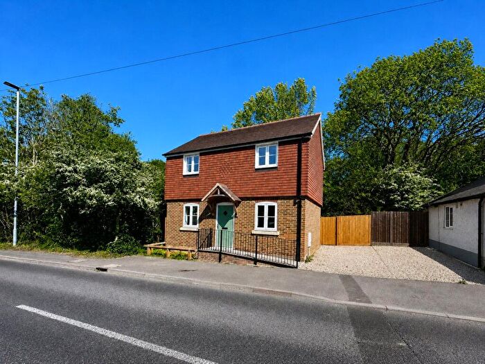 2 Bedroom Detached House To Rent In Upper Horsebridge, Hailsham, BN27