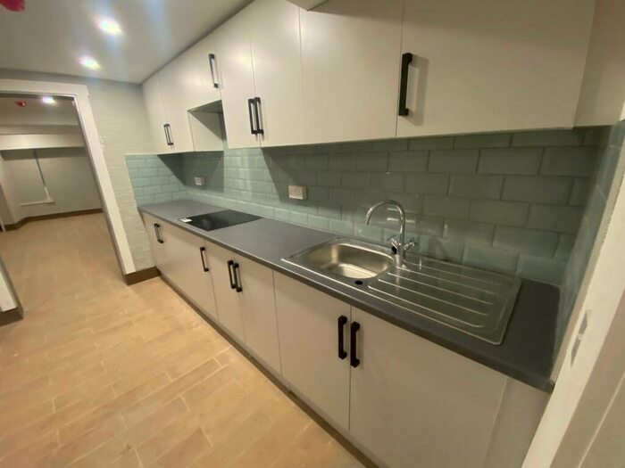 Flat To Rent In St. Giles Street, Norwich, NR2