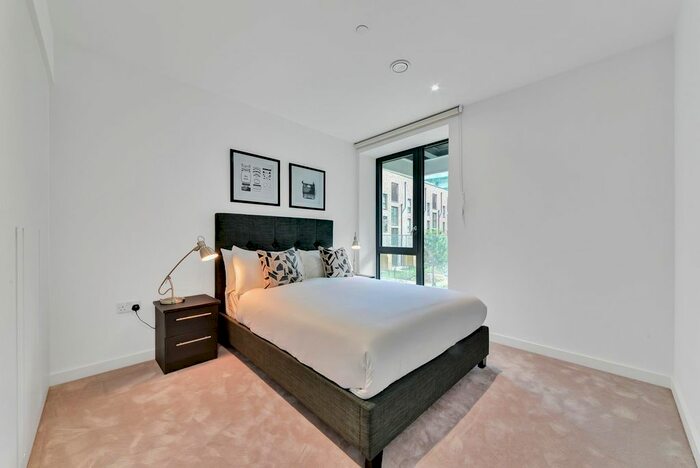 2 Bedroom Flat For Sale In Fairwater House, Royal Wharf, London, E16