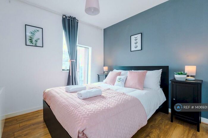 2 Bedroom Flat To Rent In New Islington, Manchester, M4