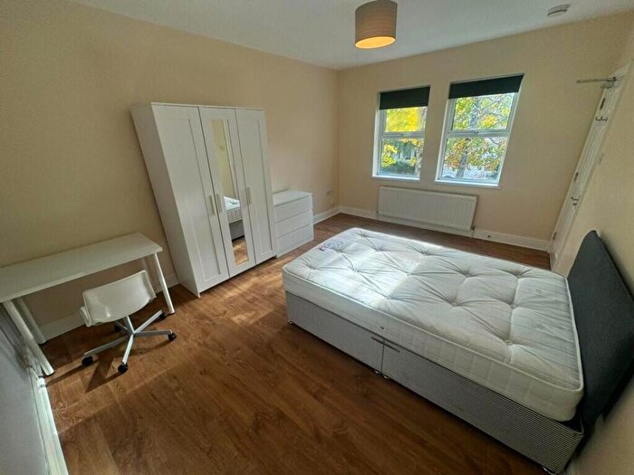 6 Bedroom House To Rent In C Osborne Road, Newcastle Upon Tyne, NE2