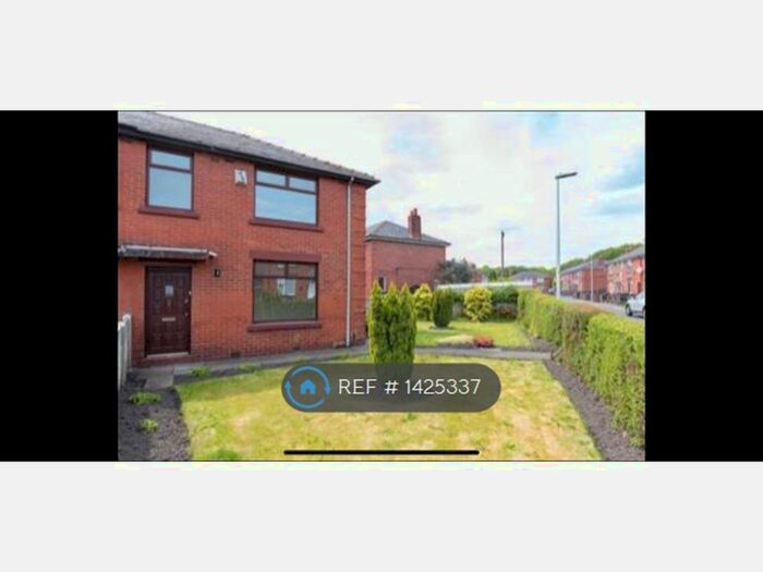 3 Bedroom Semi-Detached House To Rent In Winchester Grove, Ince, Wigan, WN3