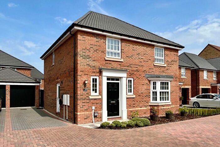4 Bedroom Detached House For Sale In Woodland Crescent, Hatfield, Doncaster, DN7