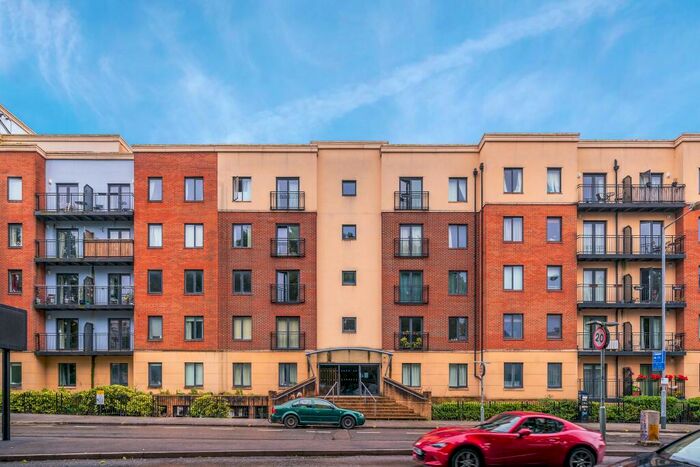 2 Bedroom Flat To Rent In Squires Court, Bedminster Parade, Bedminster, BS3