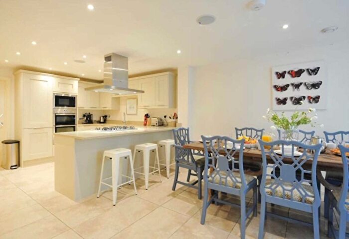 4 Bedroom Terraced House To Rent In Monmouth Place, Bath, BA1