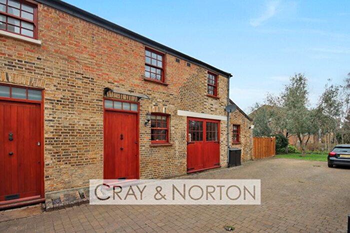 2 Bedroom House For Sale In Addiscombe Road, East Croydon, CR0