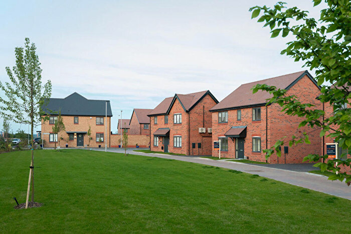 2 Bedroom Semi-Detached House For Sale In Maple Creek Fobbing Stanford-Le-Hope, SS17