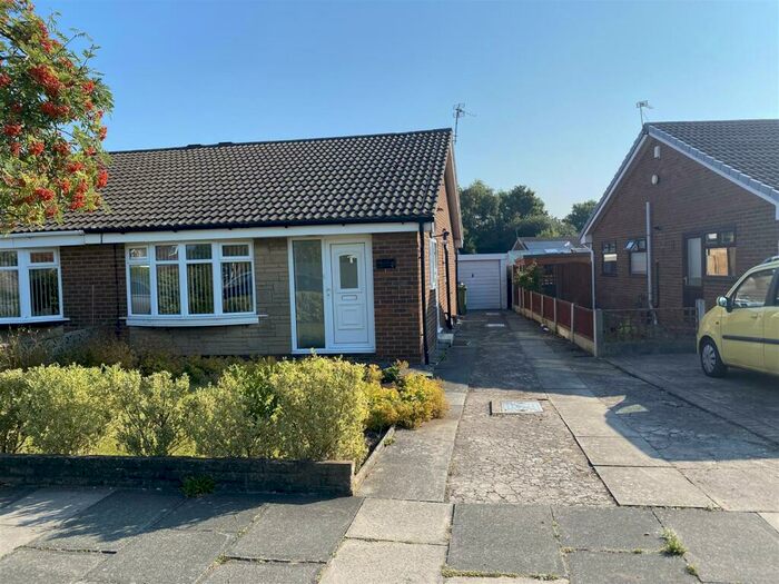 2 Bedroom Bungalow To Rent In Cheltenham Way, Southport, PR8