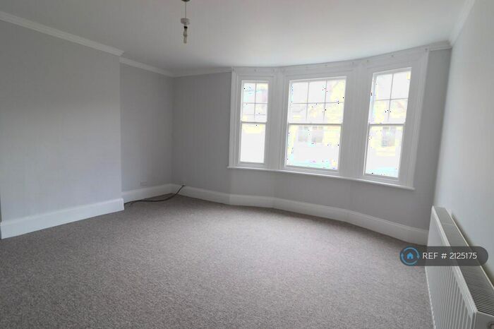 4 Bedroom Flat To Rent In Hereford House, Winchcombe, GL54