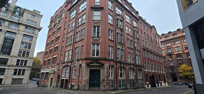 1 Bedroom Apartment For Sale In Samuel Ogden Street, Manchester, Lancashire, M1