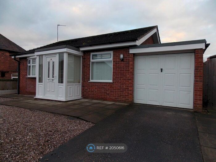 2 Bedroom Bungalow To Rent In Hindley Crescent, Northwich, CW8
