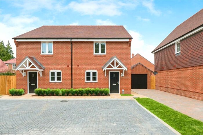 2 Bedroom Semi-Detached House For Sale In Grange Road, Netley Abbey, Southampton, Hampshire, SO31