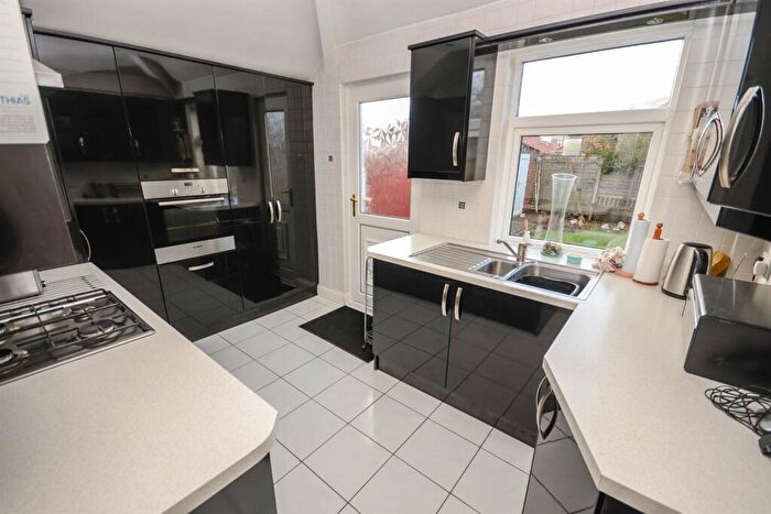 2 Bedroom Bungalow For Sale In Central Gardens, South Shields, NE34